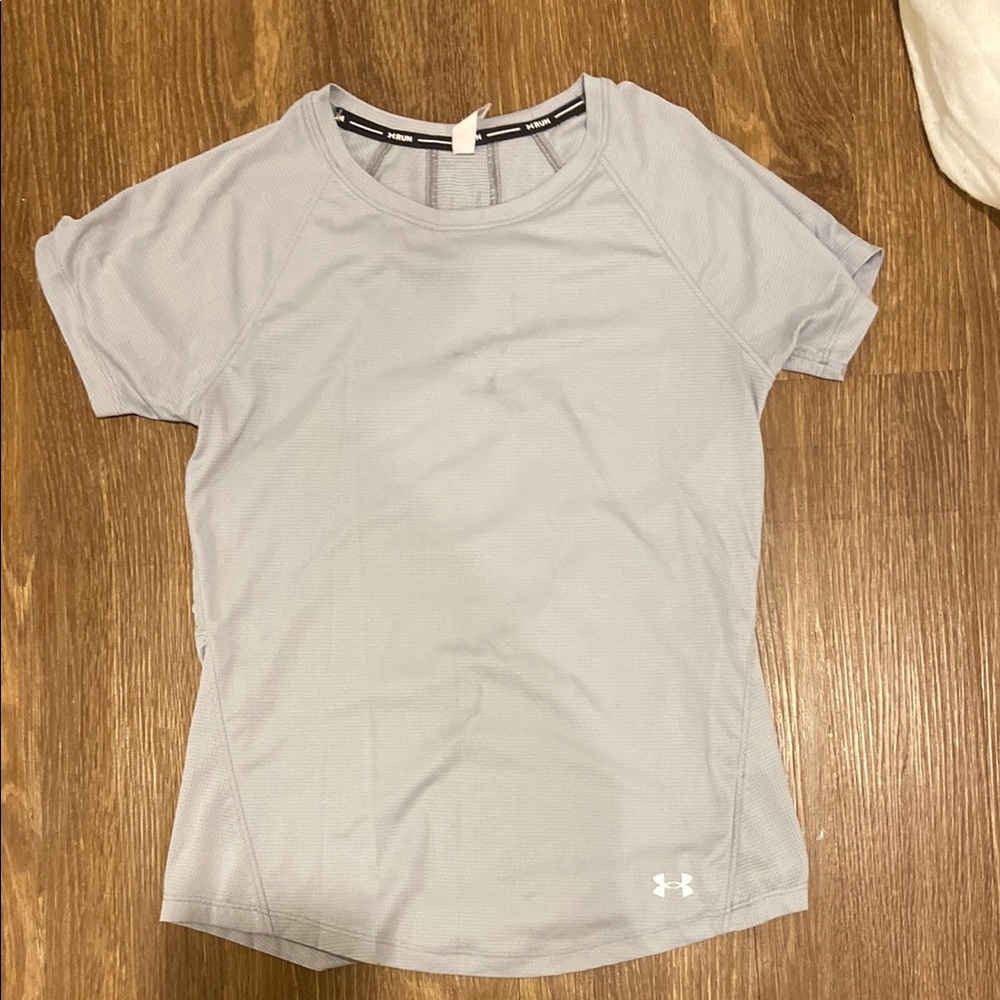 Under Armour Gray + Black Fitted Short Sleeve Running T-Shirt